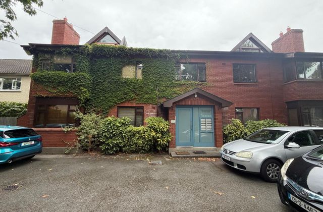 Apartment 7, The Ramparts, Rathgar, Dublin 6 - Click to view photos