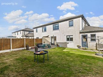 18 Manor View, Roxborough Manor, Mulgannon, Co. Wexford - Image 2