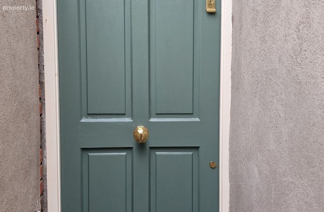 The Mews, 7 Pembroke Lane, Dublin 4, Ballsbridge, Dublin 4 - Click to view photos