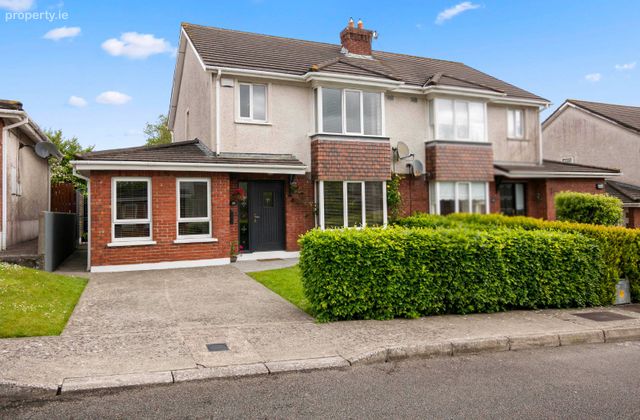 12 Lacken Valley, Irishtown, New Ross, Co. Wexford - Click to view photos