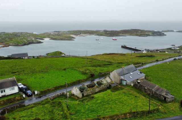 Christy's, Middlequarter, Inishbofin Island, Co. Galway - Click to view photos