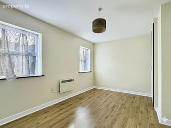 68 Saint Brendan's Avenue, Woodquay, Co. Galway - Image 5