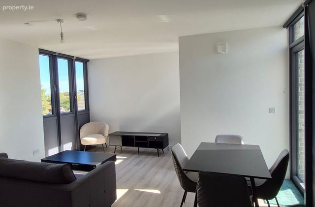 Apartment, Block B, Binn Eadair Hall, Sutton, Dublin 13 - Click to view photos
