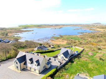 Murlach Lodge, Ballyconneely, Clifden, Co. Galway, Clifden, Co. Galway - Image 2
