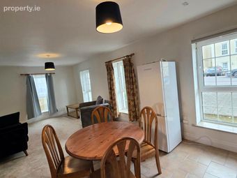 22 Cherry Orchard, Broomfield Village, Midleton, Co. Cork - Image 3