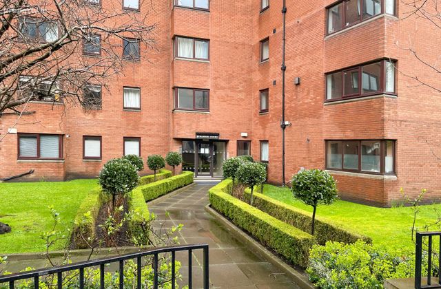 Apartment 27, Burleigh Court, Ballsbridge, Dublin 4 - Click to view photos