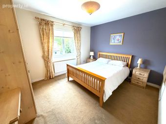 10 Linnetfields Close, Castaheany, Clonee, Dublin 15 - Image 3
