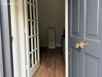 23 Rockcliffe Village, Blackrock, Blackrock, Co. Cork - Image 2