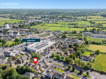 4 Carraig Dun, Kells, Co. Meath - Image 4