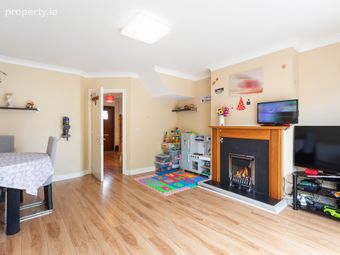 33 Delhurst Terrace, Ongar, Dublin 15, Ongar, Dublin 15 - Image 4