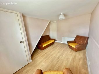 18 Roslea Road, Clones, Clones, Co. Monaghan - Image 2