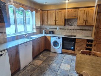 9 Riverside Mews, Carrickbeg, Carrickbeg, Co. Tipperary - Image 3