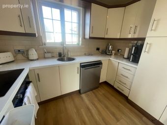 174 Wolfe Tone Street, Cork, Gurranabraher, Co. Cork - Image 2