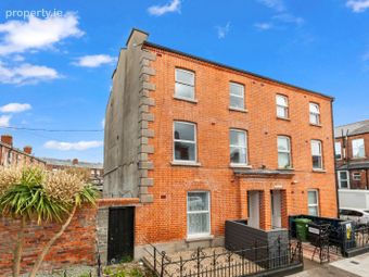75 Cabra Park, Phibsborough, Dublin 7