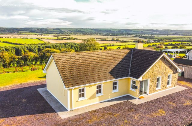 Kilmacahill, Cloyne, Co. Cork - Click to view photos