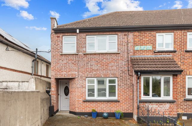 45a Hazelbrook Drive, Terenure, Dublin 6w, Terenure, Dublin 6w - Click to view photos