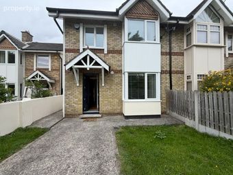 Roebuck Castle, Clonskeagh, Dublin 14