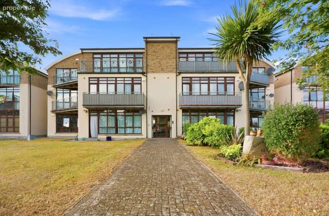 54 Barnwall Court, Balbriggan, Co. Dublin - Click to view photos