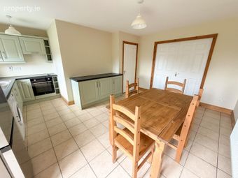 29 Rockwood, Old Road, Cashel, Co. Tipperary - Image 4