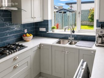 40 The Lawn, Janeville, Carrigaline, Co. Cork - Image 3