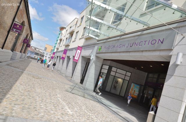 Macdonagh Junction Shopping Centre, Kilkenny, Co. Kilkenny - Click to view photos