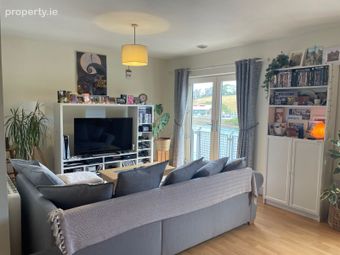 16 An Muileann, The Quay, Bantry, Co. Cork - Image 4