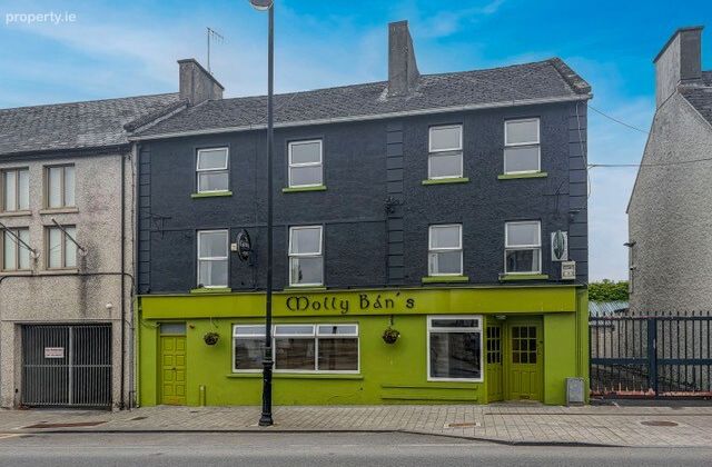 Molly Ban's, Main Street, Borrisokane, Co. Tipperary, Borrisokane, Co. Tipperary - Click to view photos