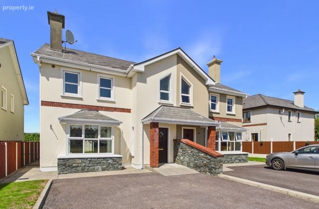 3 Mountain View, Kilcummin, Killarney, Co Kerry, Kilcummin, Co. Kerry - Click to view photos