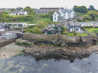 D&uacute;neen, Summercove, Kinsale, Co. Cork