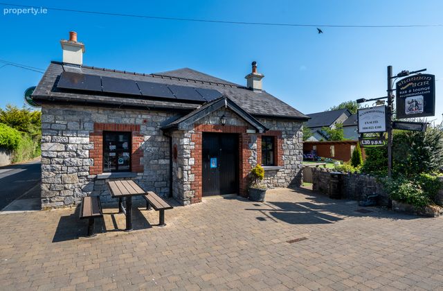 Shannon Bar, Ballytoohey, Termonbarry, Co. Roscommon, Tarmonbarry, Co. Roscommon - Click to view photos