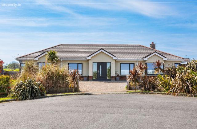 12 Yachtmans Point, Wicklow Town, Co. Wicklow - Click to view photos