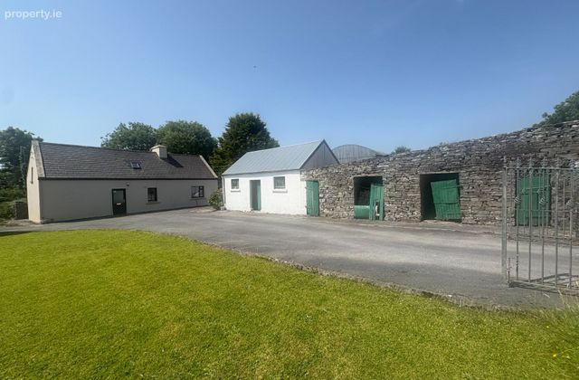 Cahersherkin, Ennistymon, Ennistymon, Co. Clare - Click to view photos