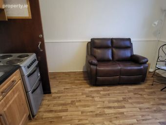Flat 4, 31 Cabra Park, Phibsborough, Dublin 7 - Image 3