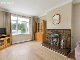 6 Walkinstown Green, Dublin 12, Walkinstown, Dublin 12 - Image 3
