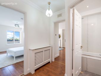 Apartment, The Sweepstakes, Ballsbridge Park, Sandymount, Dublin 4 - Image 3