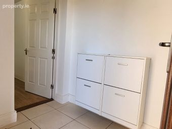 7 Lakeview Court, Pennyfeather Way, Kilkenny, Co. Kilkenny - Image 2