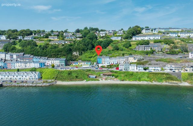 3 Harbour Terrace, East Hill, Cobh, Co. Cork - Click to view photos