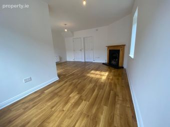 1 Chatsworth, Donnybrook Hill, Douglas, Co. Cork - Image 5