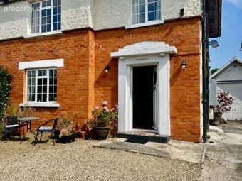Avondale, 109 Lower Kilmacud Road, Stillorgan, Mount Merrion, Co. Dublin