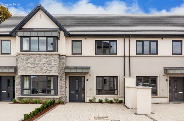 Lorrin Lodge, Rathnew, Co. Wicklow - Click to view photos