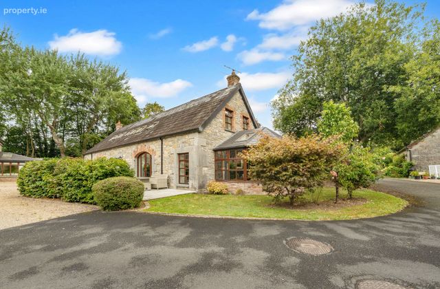 The Granary, Caherass Court, Croom, Co. Limerick - Click to view photos