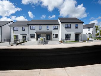 Three Bed Mid Terraced, Three Bed Mid Terraced, Lakeview, Castleredmond, Midleton, Co. Cork, Midleton, Co. Cork - Image 2