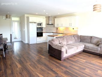 26 An Sr&uacute;than, Cross Street, Loughrea, Co. Galway - Image 3
