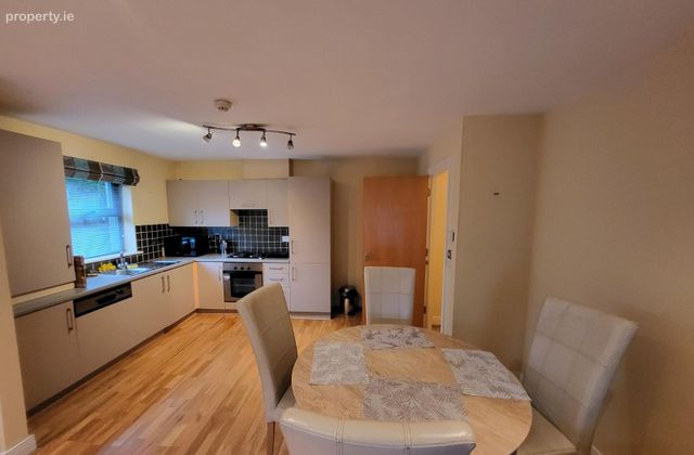 32 Woodfield Hall, Station Road, Blarney, Co. Cork - Click to view photos