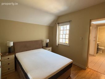 39c Montpelier Hill, Dublin 7, Arbour Hill, Dublin 7 - Image 2