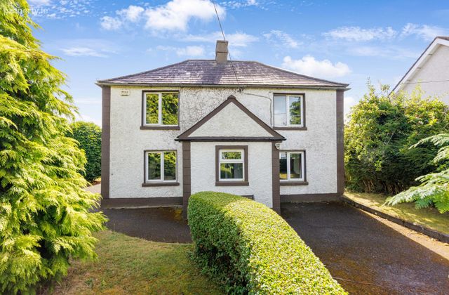 Newtown Cottage, Newtown, Trim, Co Meath, Trim, Co. Meath - Click to view photos