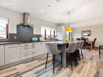 24 Rathlyon Park, Ballycullen, Dublin 24, Ballycullen, Dublin 24 - Image 5