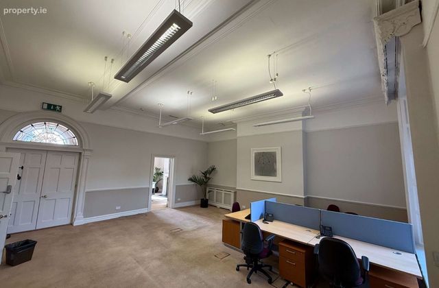 Fitzwilliam Square, Dublin 2 - Click to view photos