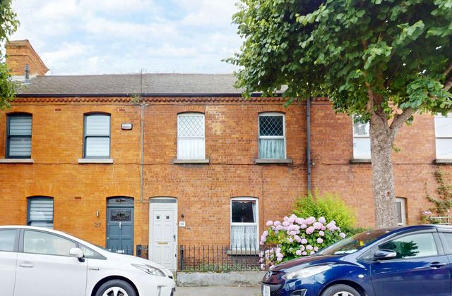 26 Ebenezer Terrace, Off Donore Avenue, Dublin 8 - Click to view photos