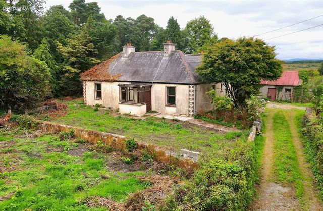 Brackloon South, Charlestown, Co. Mayo, Charlestown, Co. Mayo - Click to view photos